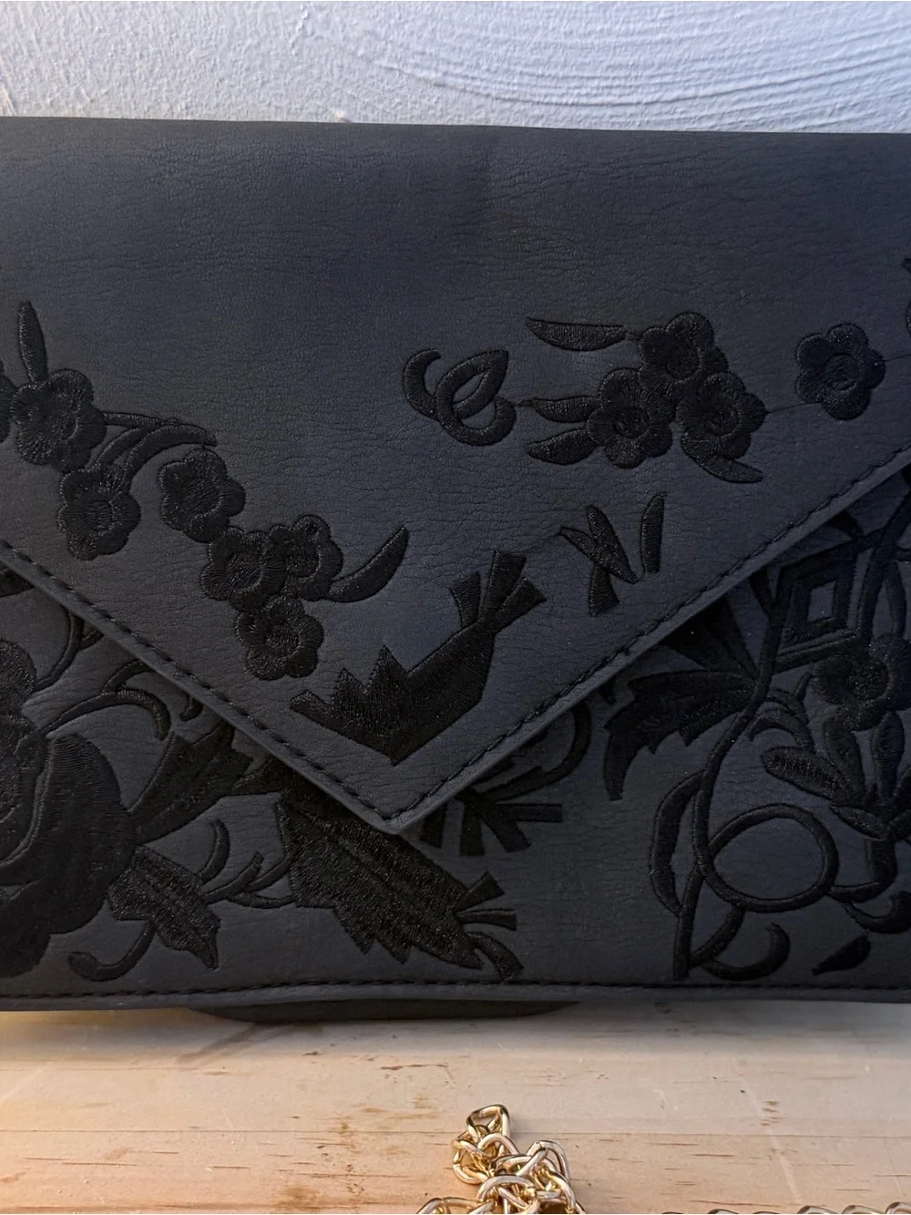 Urban Expressions Black Floral Embossed Envelope Clutch with Gold Chain